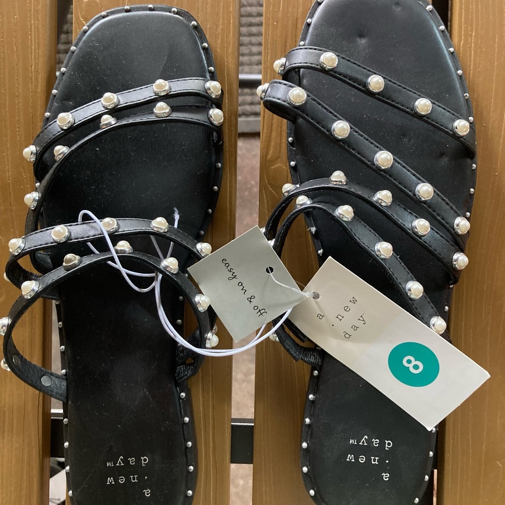 NWT Target a new day Black Strappy Sandals Womens Size 8